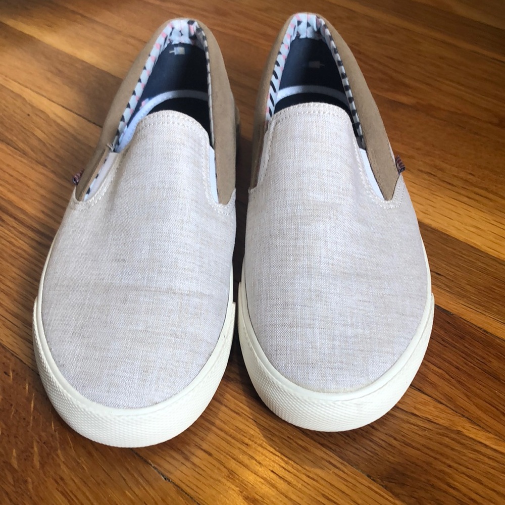 Men’s slip on shoe